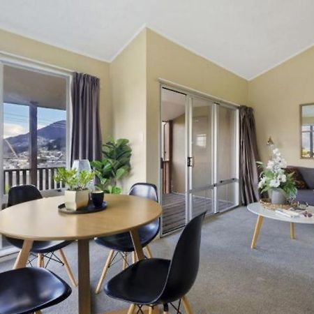 Ultimate Convenience, Walk-To-Town Townhouse Villa Queenstown Exterior photo
